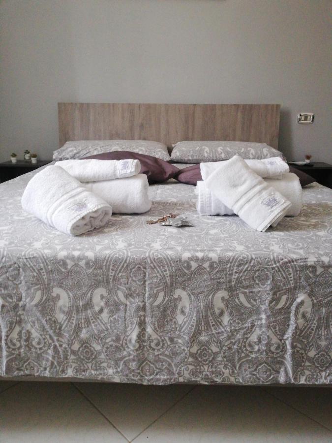 B&B Regina Del Porto ปอร์โต เอมเปโดเกล ภายนอก รูปภาพ
