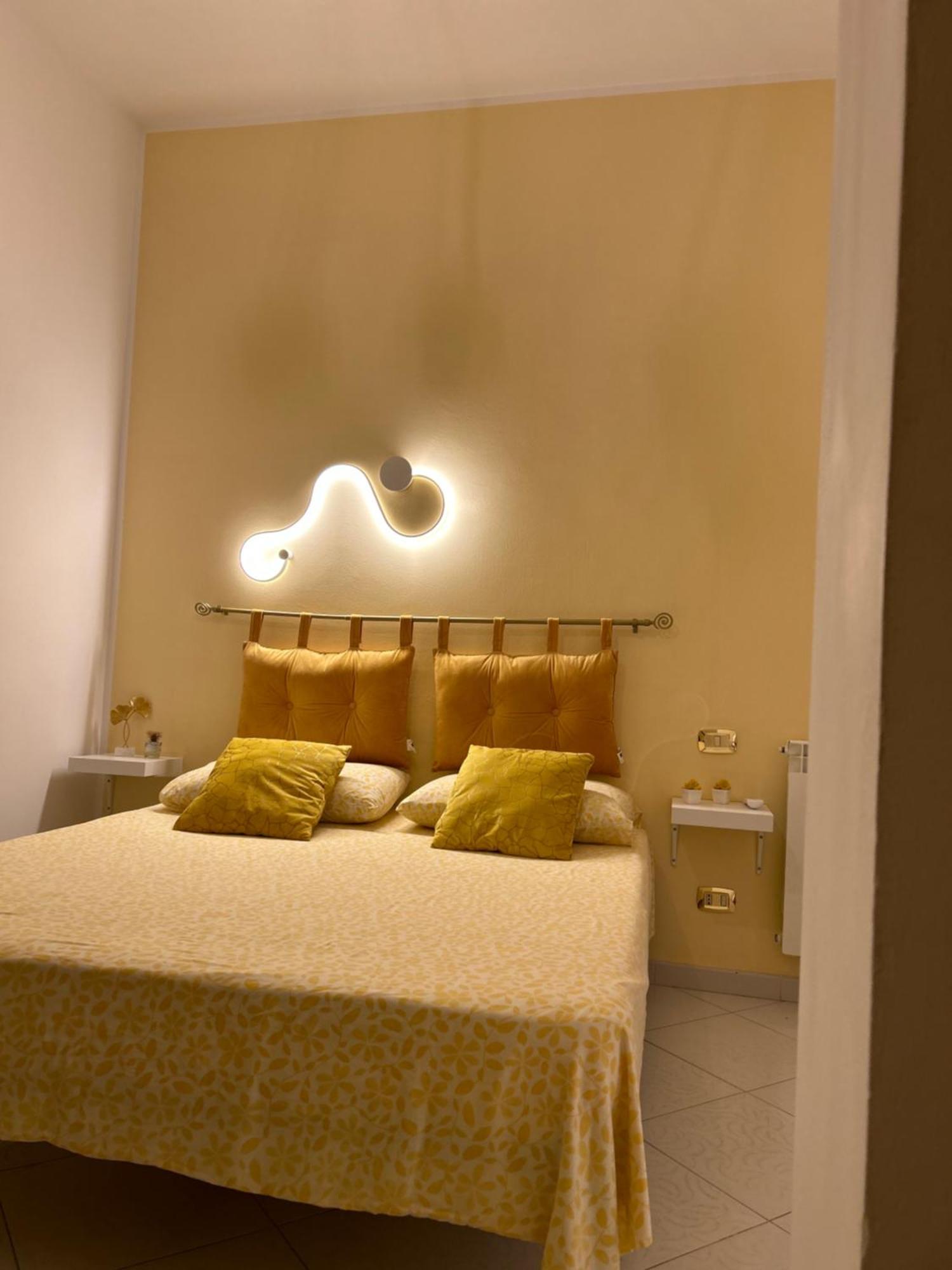 B&B Regina Del Porto ปอร์โต เอมเปโดเกล ภายนอก รูปภาพ